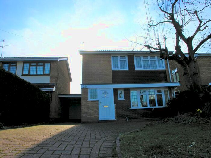 3 Bedroom Detached House To Rent In Sytch Lane, Wombourne, Wolverhampton, WV5