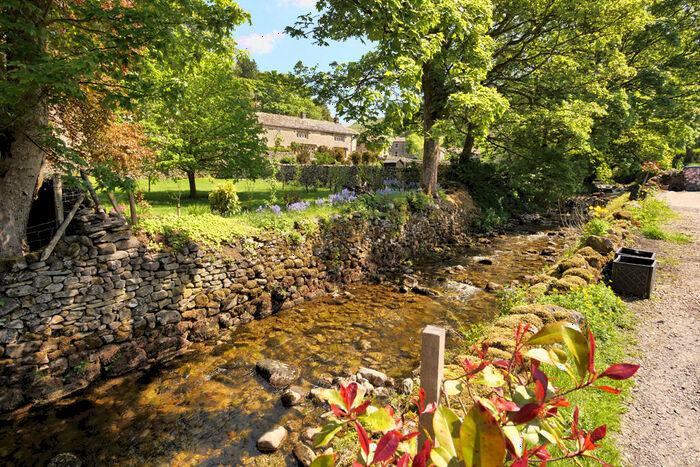 1 Bedroom Cottage For Sale In New Leeds Road, Kettlewell, BD23