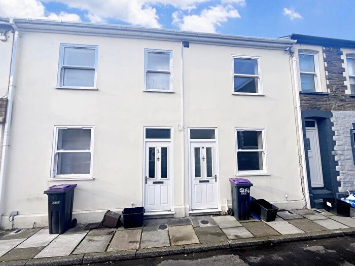 1 Bedroom House To Rent In Commercial Street, Griffithstown, Pontypool, NP4