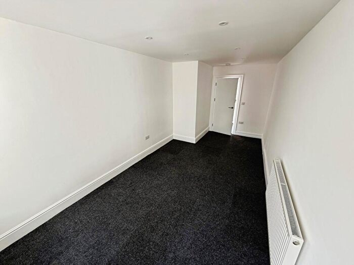 3 Bedroom End Of Terrace House To Rent In Cadogan Street, Hull, HU3