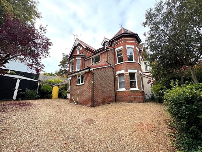 1 Bedroom Apartment For Sale In Surrey Road South, Bournemouth, Dorset, BH4