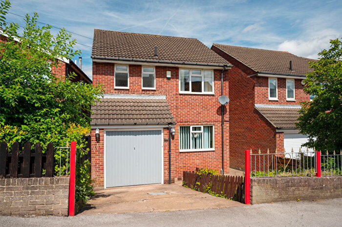 3 Bedroom Detached House For Sale In Harvey Clough Road, Norton Lees, Sheffield, S8