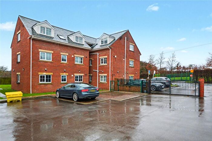2 Bedroom Apartment For Sale In The Gateway, Rothwell, Leeds, West Yorkshire, LS26