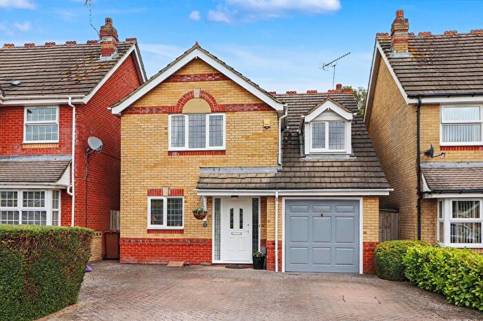 4 Bedroom Detached House For Sale In Trajan Gate, Stevenage, Hertfordshire, SG2