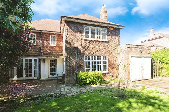 4 Bedroom Detached House For Sale In Westfield Lane, St. Leonards-On-Sea, TN37