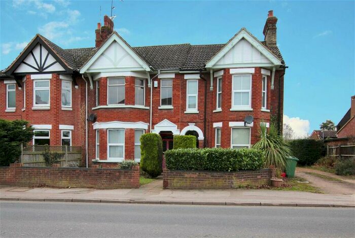 2 Bedroom Maisonette To Rent In Heath Road, Leighton Buzzard, LU7