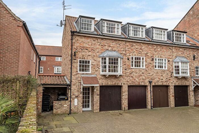 2 Bedroom Semi Detached House For Sale In St. Andrews Court, Aldwark, York, YO1