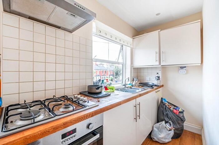 6 Bedroom Detached House For Sale In East Oxford, Oxford, OX4