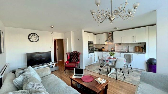 2 Bedroom Apartment To Rent In King Henrys Road, Primrose Hill, Swiss Cottage, Belsize Park, NW3