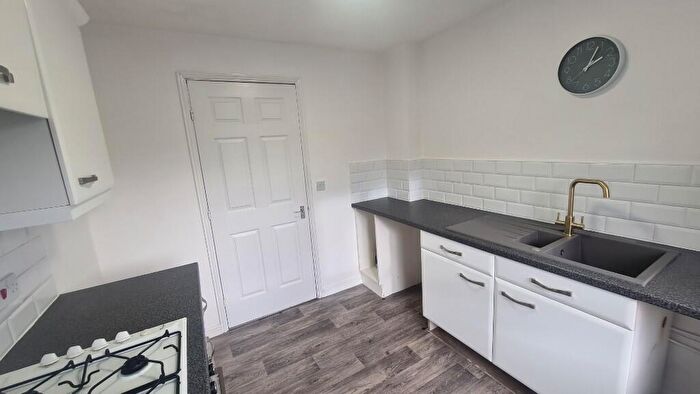 2 Bedroom Apartment To Rent In Heathfield Way, Berry Hill, Mansfield, Nottinghamshire, NG18