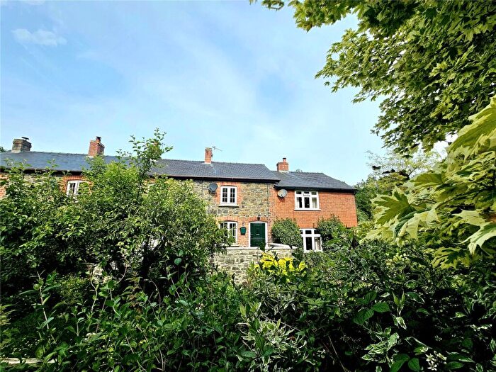 2 Bedroom Terraced House To Rent In Howey, Llandrindod Wells, Powys, LD1