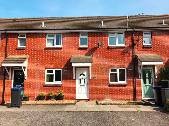 2 Bedroom House To Rent In Russell Road, Salisbury, SP2