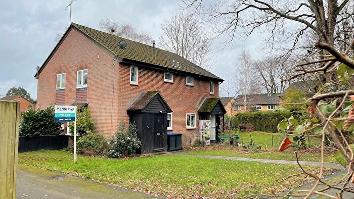 1 Bedroom Terraced House To Rent In Goldsworth Park, Woking, GU21