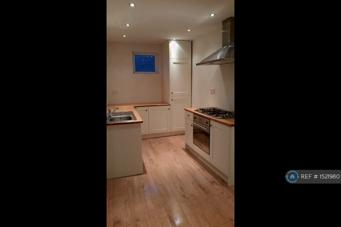 3 Bedroom Terraced House To Rent In Carter Street, Uttoxeter, ST14