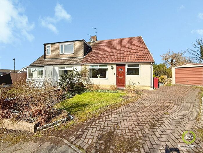 3 Bedroom Semi Detached House For Sale In Milton Close, Darwen, BB3