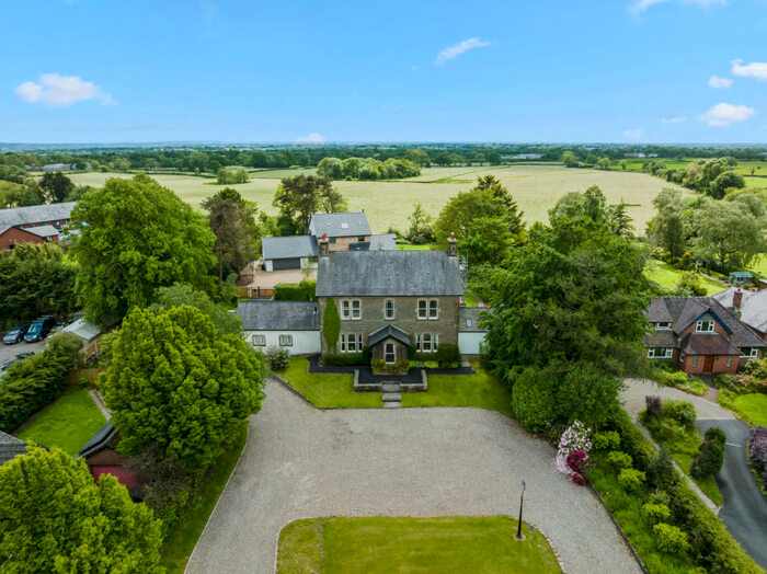 5 Bedroom Detached House For Sale In , Inglewhite Road, Lancashire, PR3