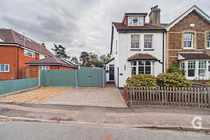 3 Bedroom House For Sale In Horley, Surrey, RH6