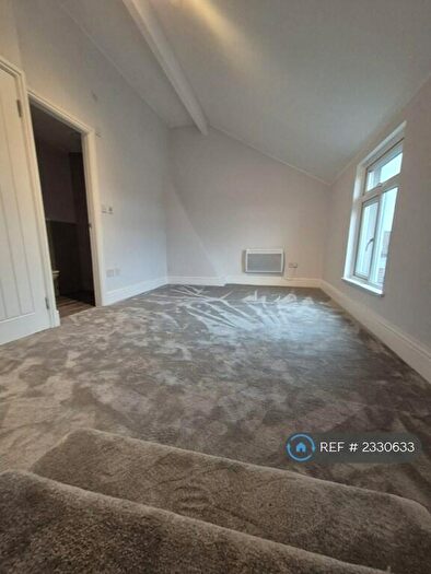 1 Bedroom Flat To Rent In Farnworth, Bolton, BL4