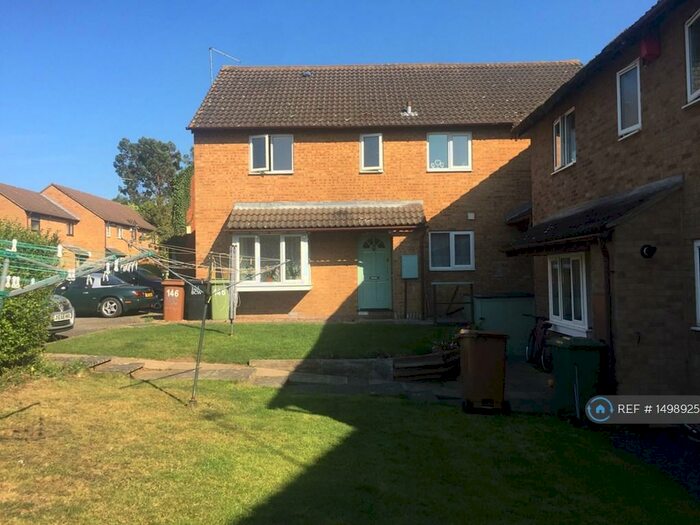 2 Bedroom Terraced House To Rent In Senwick Drive, Wellingborough, NN8