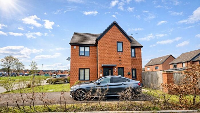 3 Bedroom End Of Terrace House For Sale In Park View Road, Salford, M6