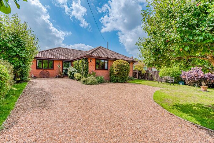 3 Bedroom Detached Bungalow For Sale In Heywood Road, Shelfanger, IP22