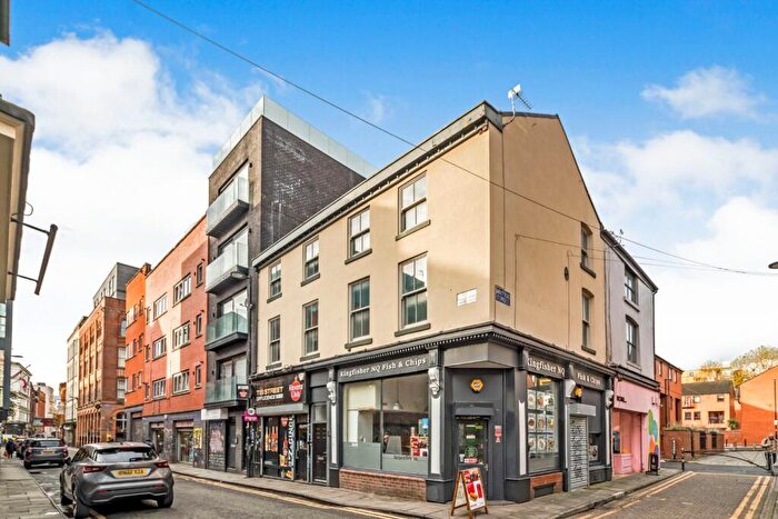 2 Bedroom Apartment To Rent In Tib Street, Manchester, Greater Manchester, M4