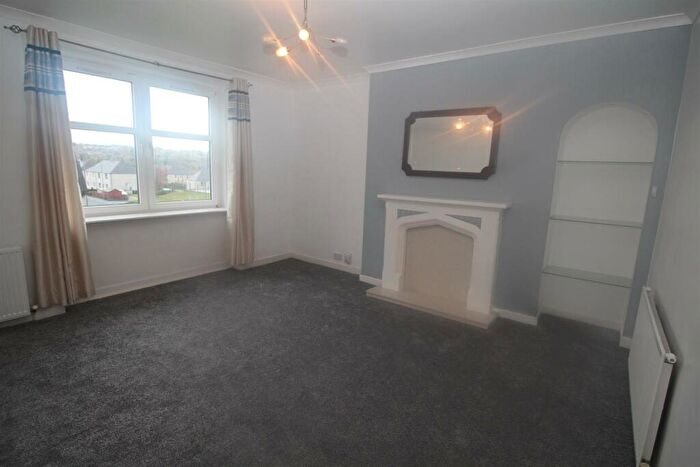 2 Bedroom Flat To Rent In Pine Street, Greenock, PA15