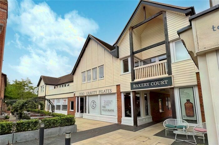 2 Bedroom Flat To Rent In Bakery Court, Beaconsfield, HP9