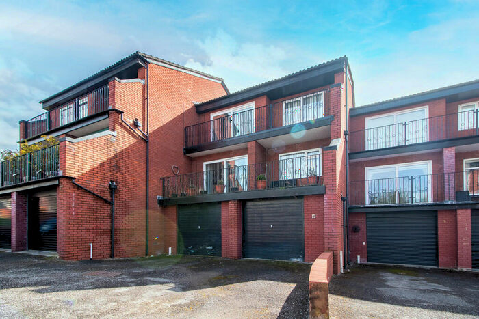 2 Bedroom Apartment To Rent In Lady Mary Road, Penylan, CF23