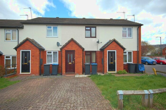 1 Bedroom Terraced House To Rent In Clare Court, Rugby, Warwickshire, CV21