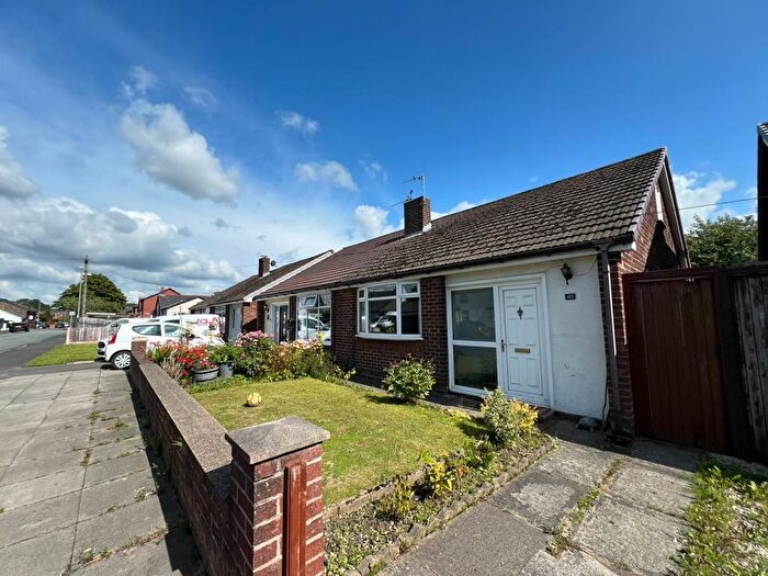2 Bedroom Bungalow To Rent In Miles Lane, Wigan, WN6