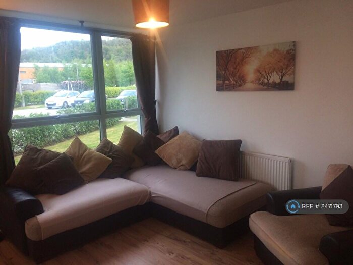 2 Bedroom Flat To Rent In Glendevon Drive, Stirling, FK8