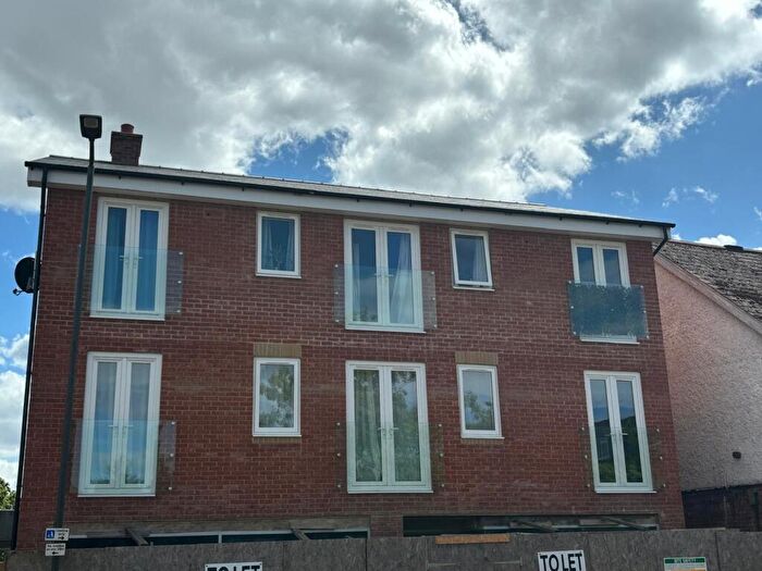 1 Bedroom Flat To Rent In Salisbury Road, SO40