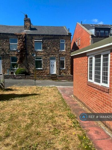 3 Bedroom Terraced House To Rent In Zoar Street, Morley Leeds, LS27