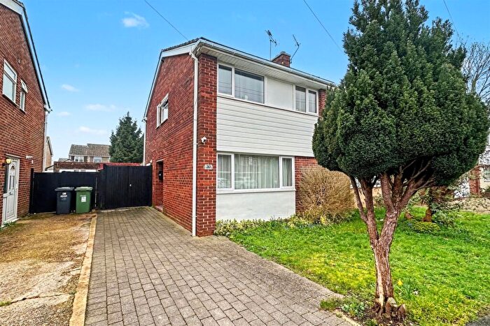 3 Bedroom Semi Detached House For Sale In Chandlers Ford, SO53