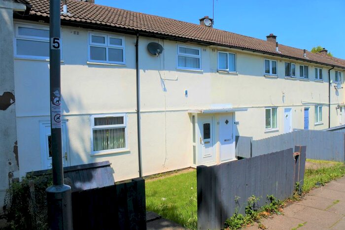 3 Bedroom Terraced House To Rent In Bentmead Grove, Birmingham, B38