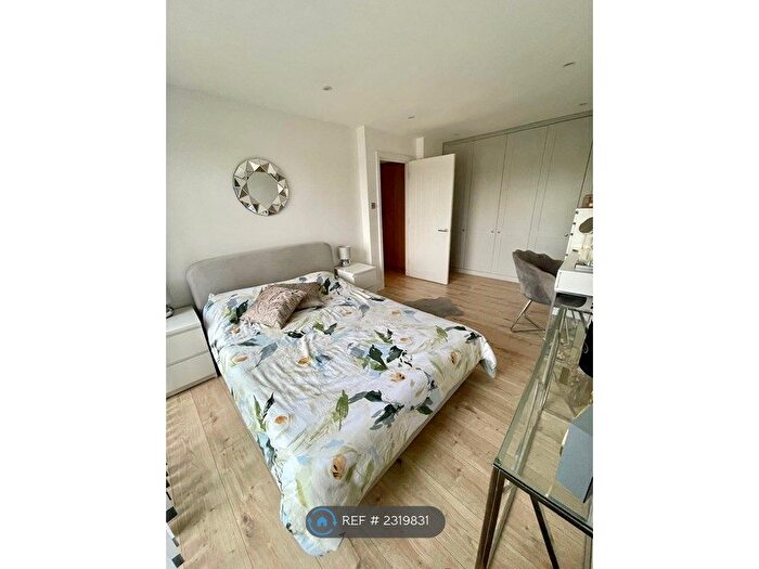 1 Bedroom Flat To Rent In Stuart Court, London, E4