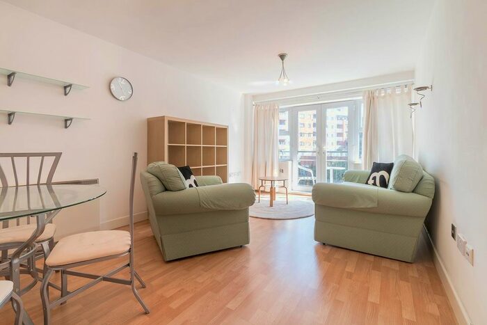 2 Bedroom Flat To Rent In Waterside Court, St. Vincent Street, B16