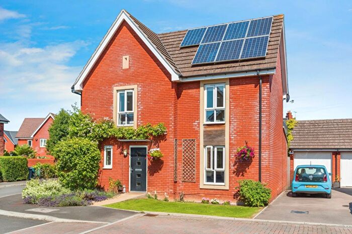 4 Bedroom Detached House For Sale In Whittle Close, Stoke Orchard, Cheltenham, GL52