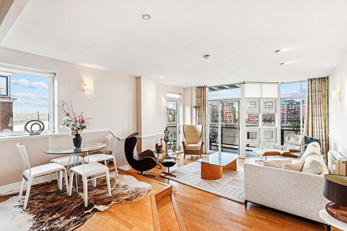 2 Bedroom Apartment To Rent In Prices Court, Battersea, SW11