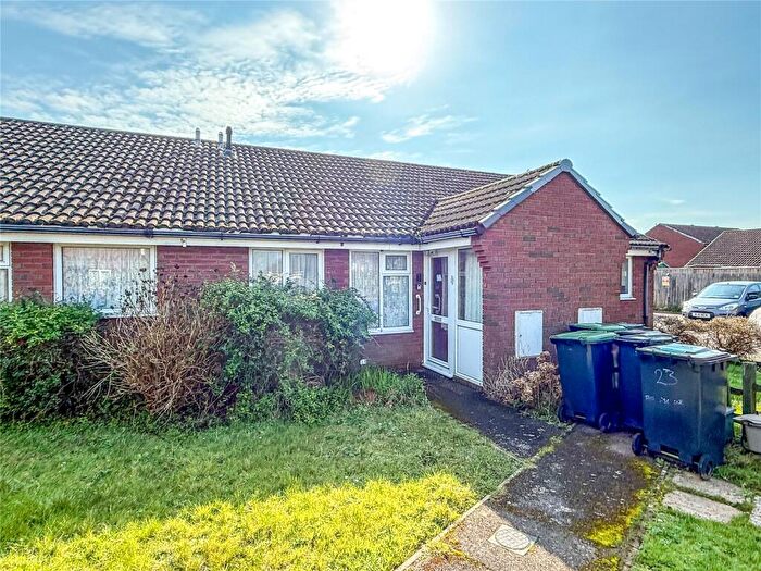 1 Bedroom Bungalow For Sale In Blenheim Drive, Christchurch, Dorset, BH23