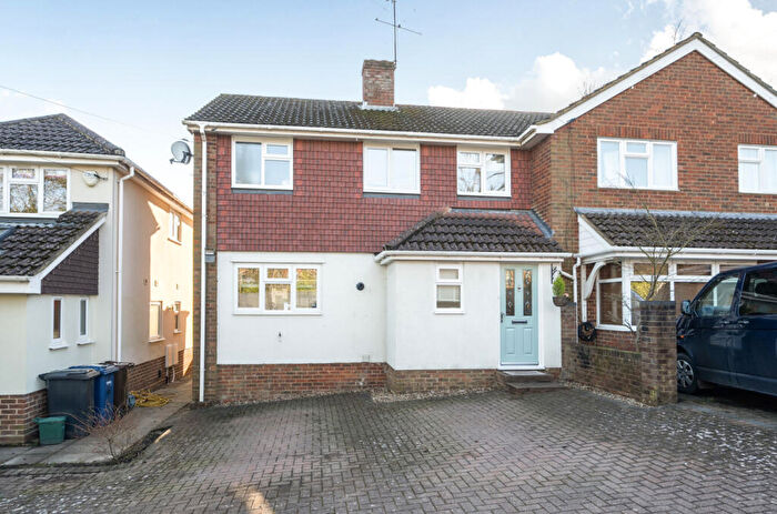 3 Bedroom Semi Detached House For Sale In Upper Hale Road, Farnham, Surrey, GU9