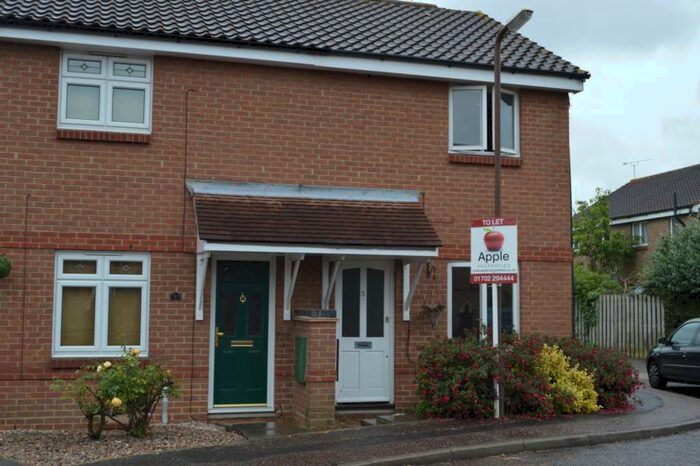 2 Bedroom Semi-Detached House To Rent In Keyes Close, Shoeburyness, SS3