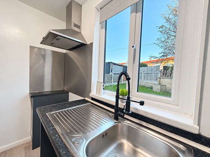 3 Bedroom Terraced House To Rent In Central Drive, Royston, Barnsley, S71