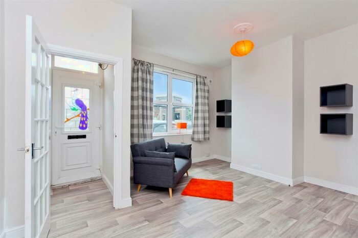 4 Bedroom Terraced House To Rent In Victoria Road, Portslade, BN41