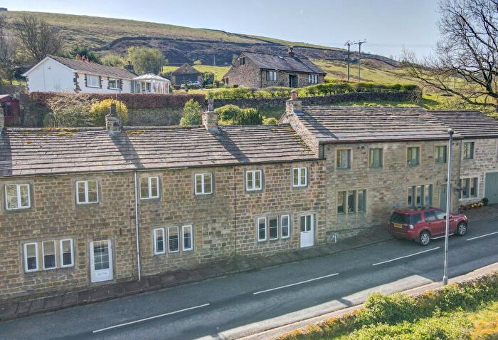 1 Bedroom Cottage For Sale In North View, Lothersdale, North Yorkshire, BD20