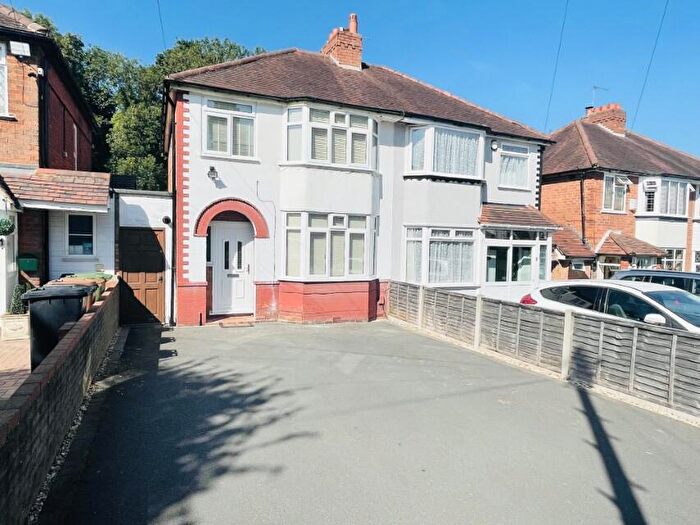 3 Bedroom Semi Detached House To Rent In Acheson Road, Shirley, Solihull, B90