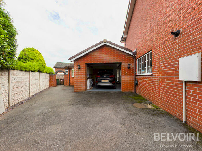 1 Bedroom Flat To Rent In Uttoxeter Road, Blythe Bridge, ST11