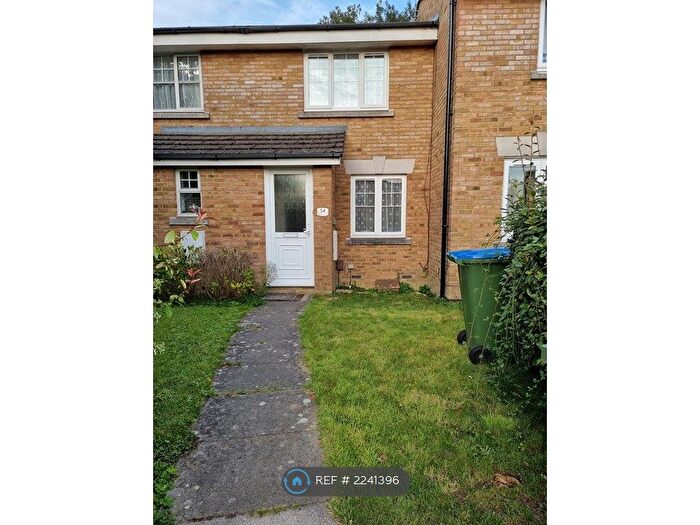 2 Bedroom Terraced House To Rent In Baronsmead, Southampton, SO16
