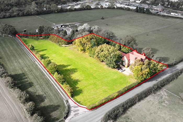 4 Bedroom Detached House For Sale In Robeys Lane, Alvecote, Tamworth, B78